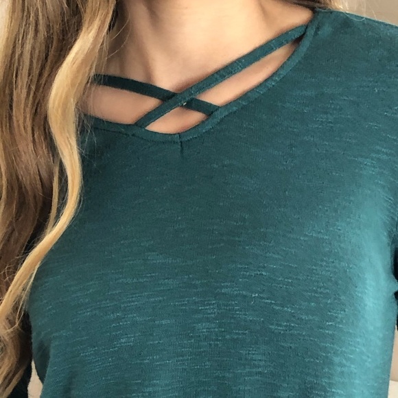 Solddd Outtt - Picture 3 of 4